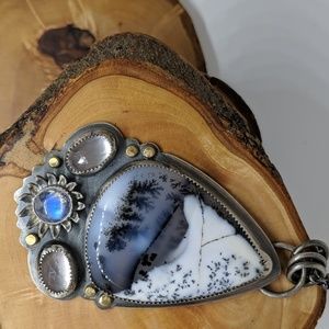 Dendritic Agate and Moonstone Necklace